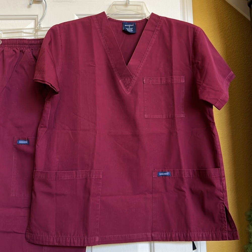 Scrub sets by Dagacci - Picture 3 of 9
